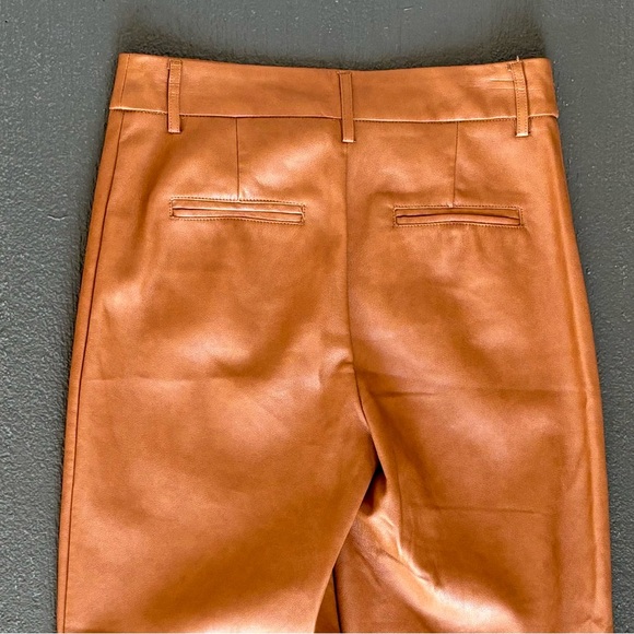 7 For All Mankind Wide Leg Faux Cognac Leather Fully Lined Mid Rise Cropped Pant - Picture 4 of 12
